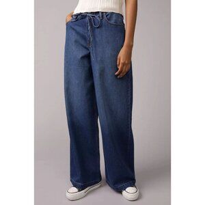 American Eagle Strigid Low-Rise Ultra-Wide Leg Jeans Women's Size 18 Reg NWT!